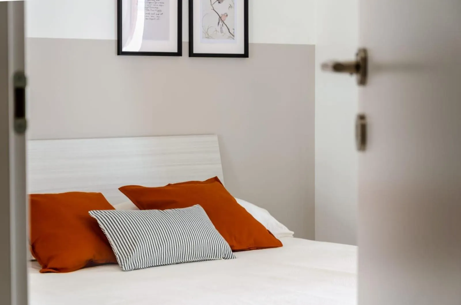 Apartment Metropolitan Home Gonin Milan Italy
