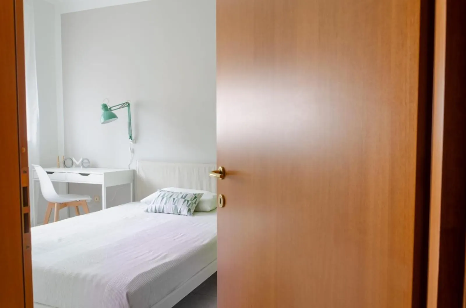 Metropolitan Home Gonin Milan