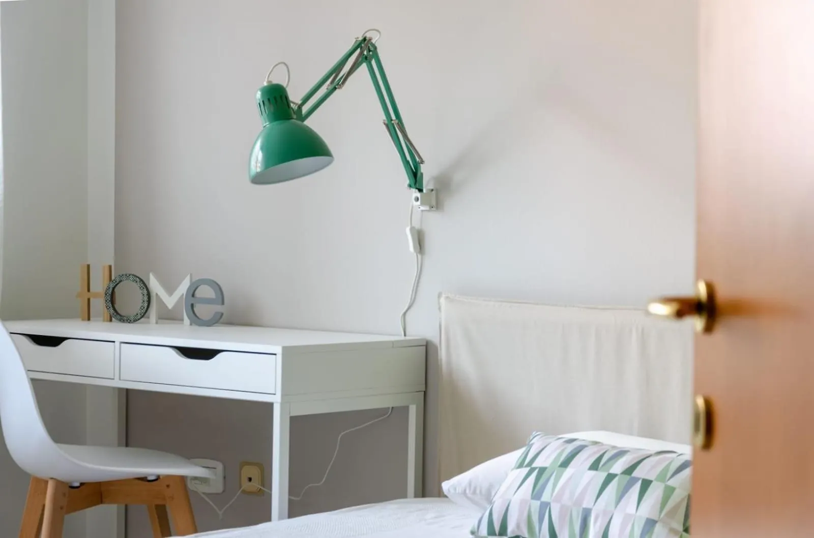 Metropolitan Home Gonin Milan 0*,